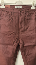 Spodnie woskowane kolor bordowy PUSZ UP