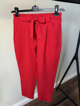 Spodnie cygaretki czerwone