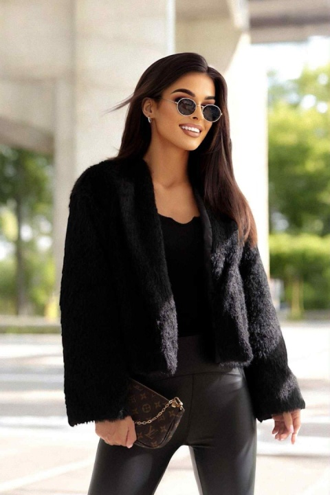 Kurtka czarna z miękkiego futerka 1558