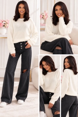 Sweter damski SOFT – śmietankowy 1744